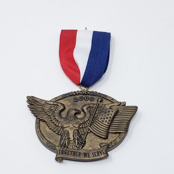 2000 Hallmark Together We Serve Handcrafted Keepsake Christmas Holiday Ornament - Picture 7 of 10